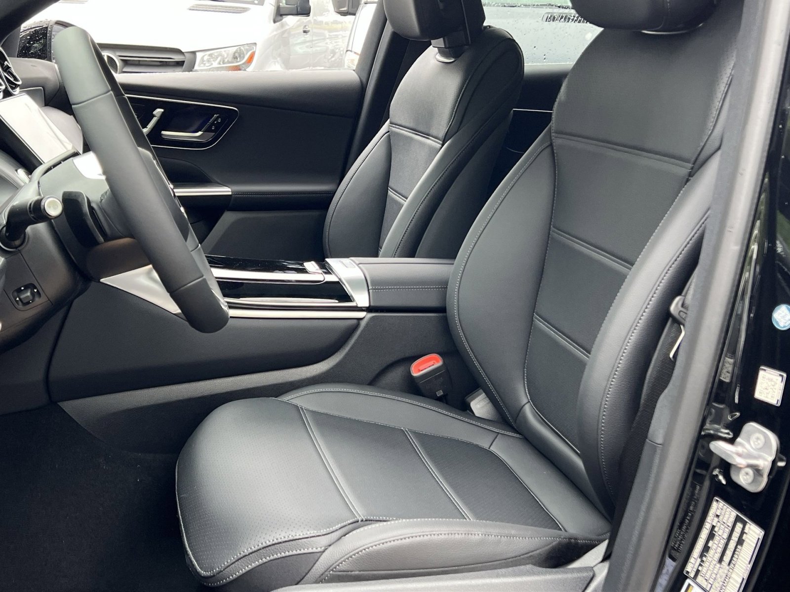 New 2026 Mercedes-Benz GLC 300 4MATIC image 18