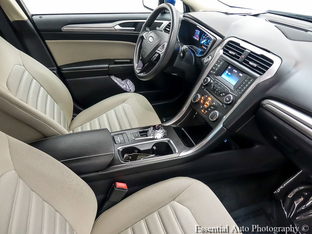 Certified 2018 Ford Fusion S FWD image 25