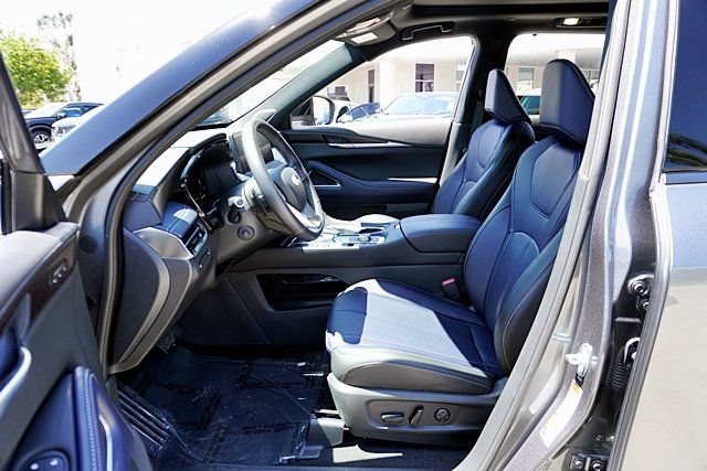 Used 2026 INFINITI QX60 Sport w/ Dark Cargo Package AWD/4WD image 21