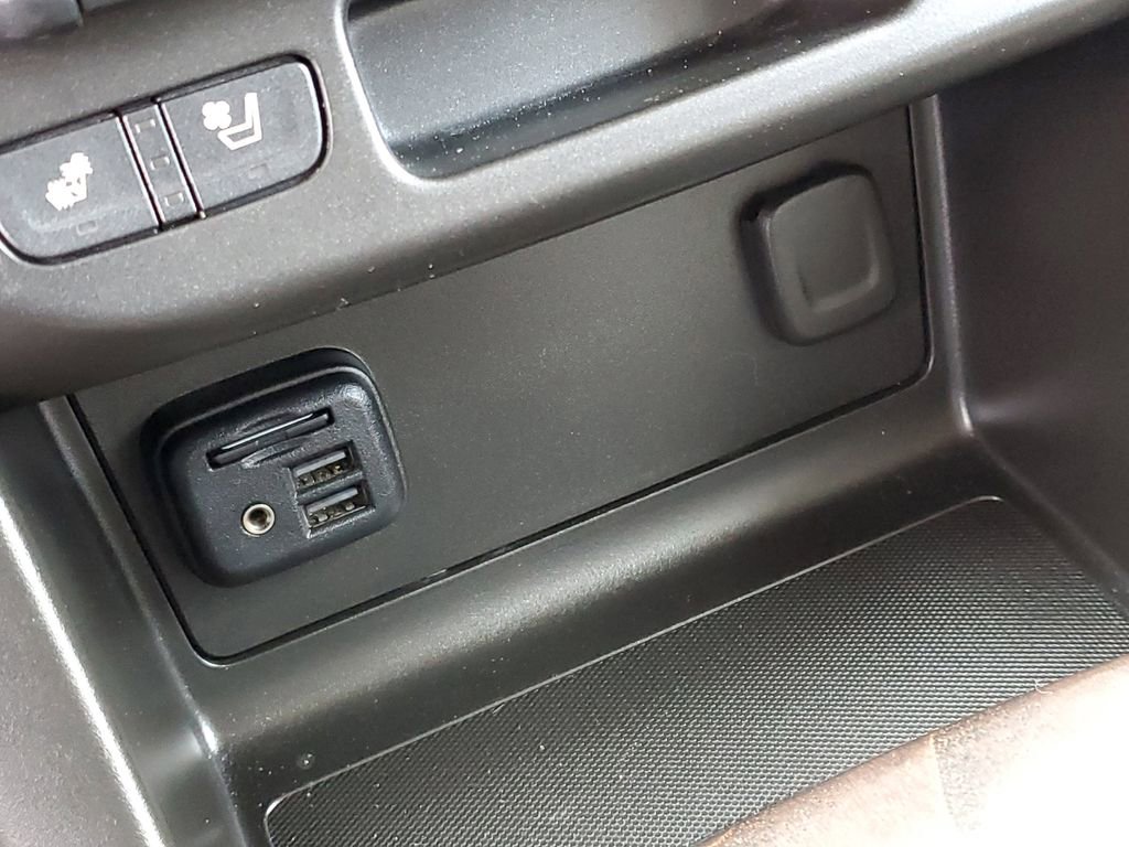 Used 2021 GMC Canyon Denali image 21