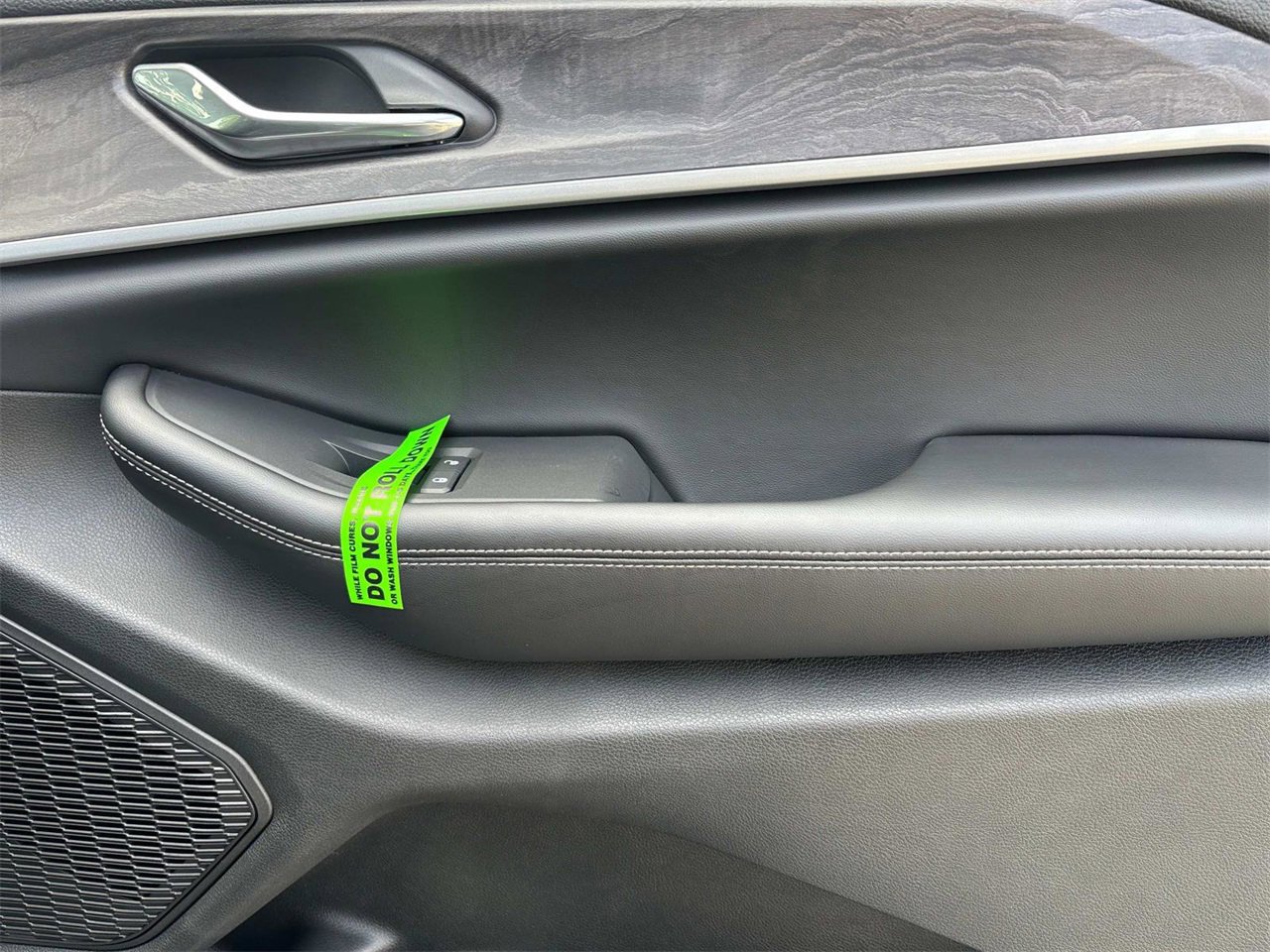 New 2025 Jeep Grand Cherokee Limited w/ Luxury Tech Group II image 37