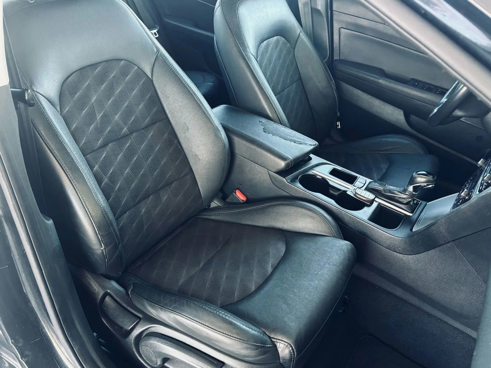 Used 2016 Hyundai Sonata Sport w/ Option Group 02 image 15