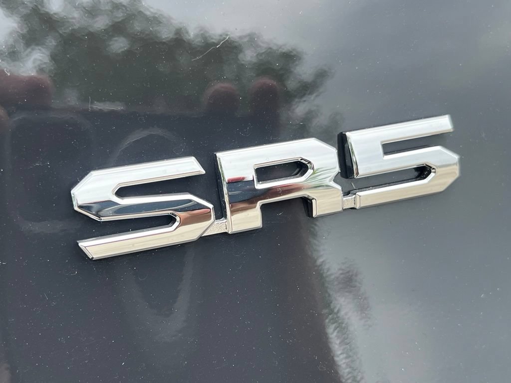 Used 2025 Toyota Tacoma SR5 AWD/4WD image 28