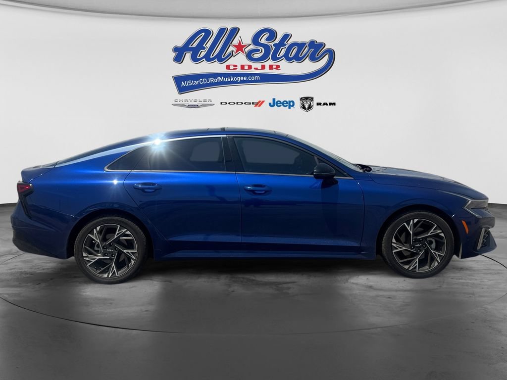 Used 2025 Kia K5 GT-Line w/ GT-Line Premium Package FWD image 4