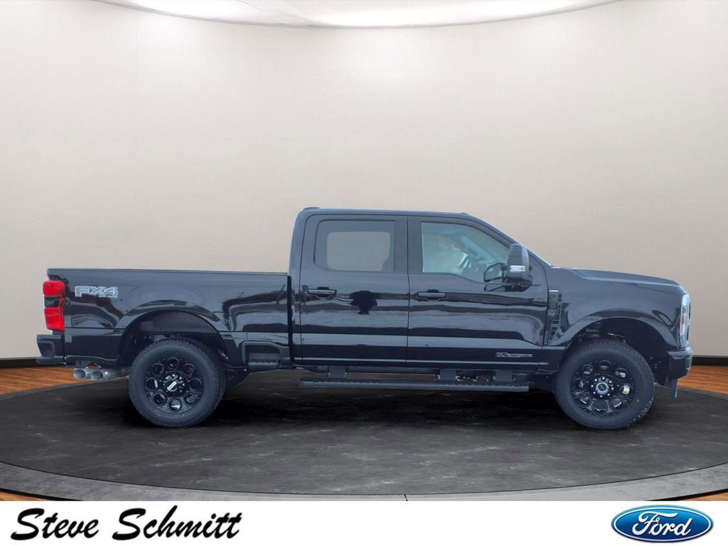 New 2026 Ford F350 Lariat w/ Black Appearance Package image 27