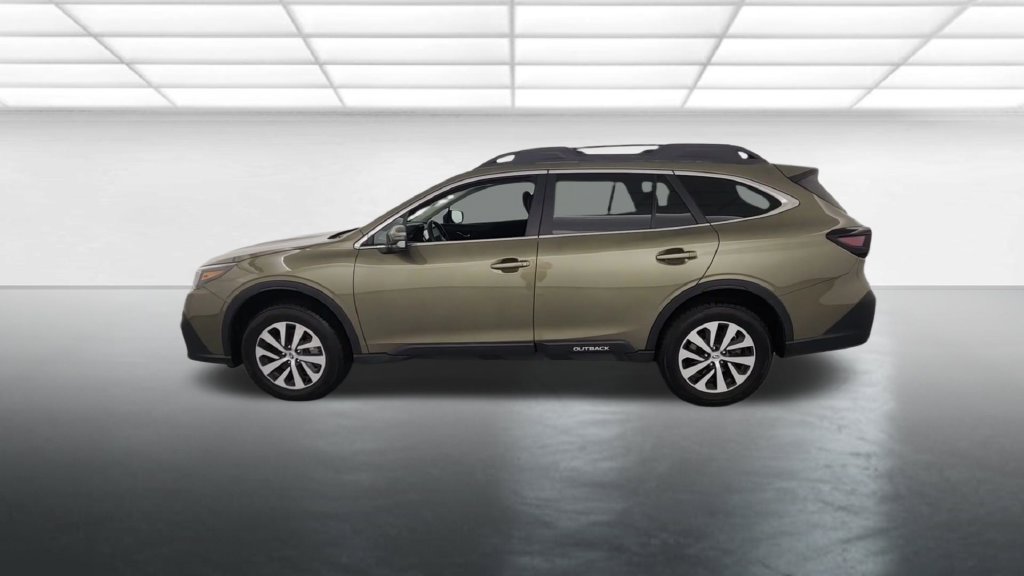 Used 2021 Subaru Outback Premium AWD/4WD image 4