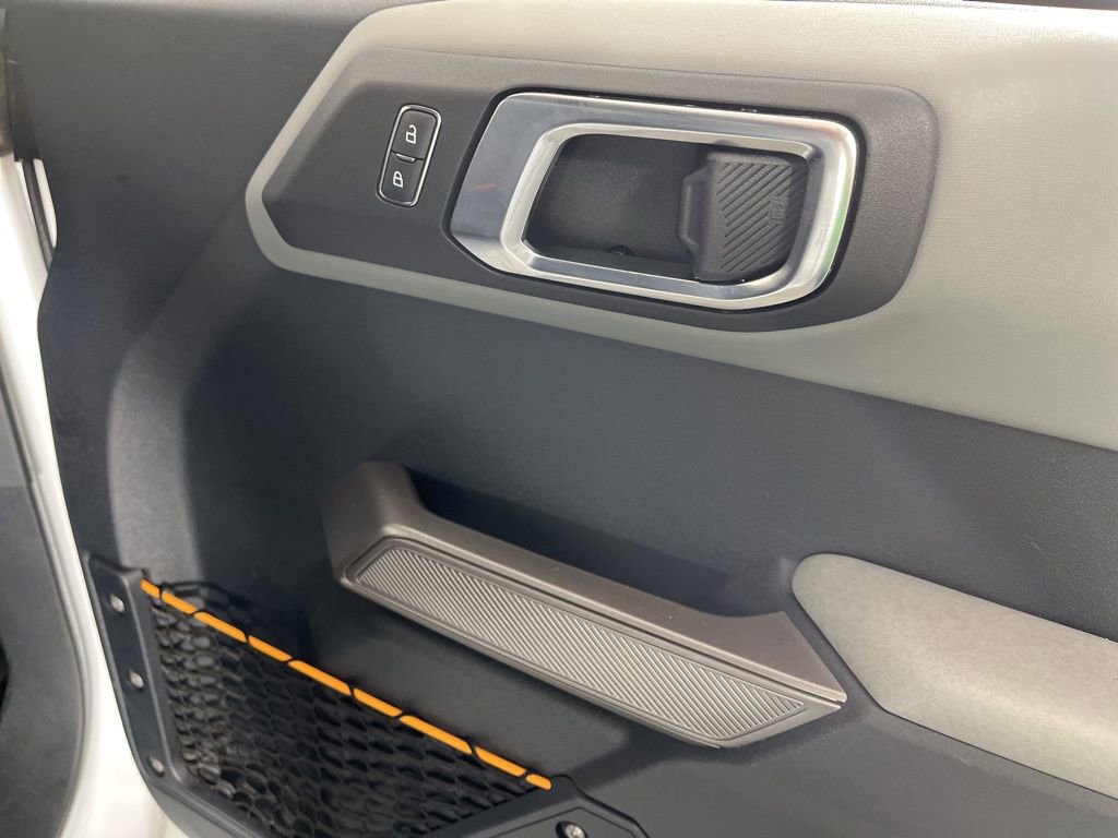 Used 2022 Ford Bronco Badlands image 21