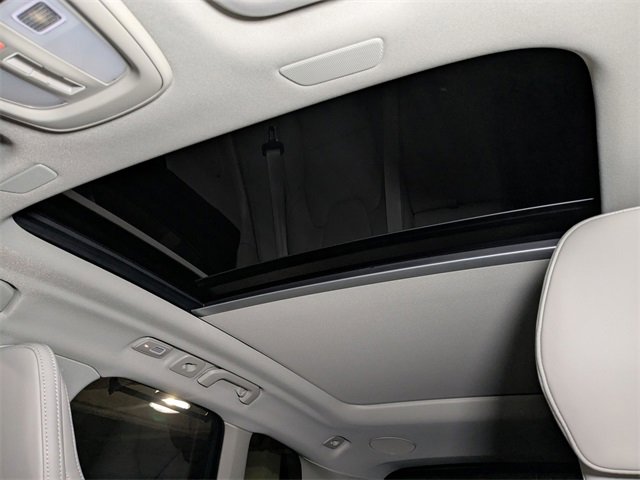 New 2026 Volvo XC60 B5 Ultra w/ Protection Package Premier image 15