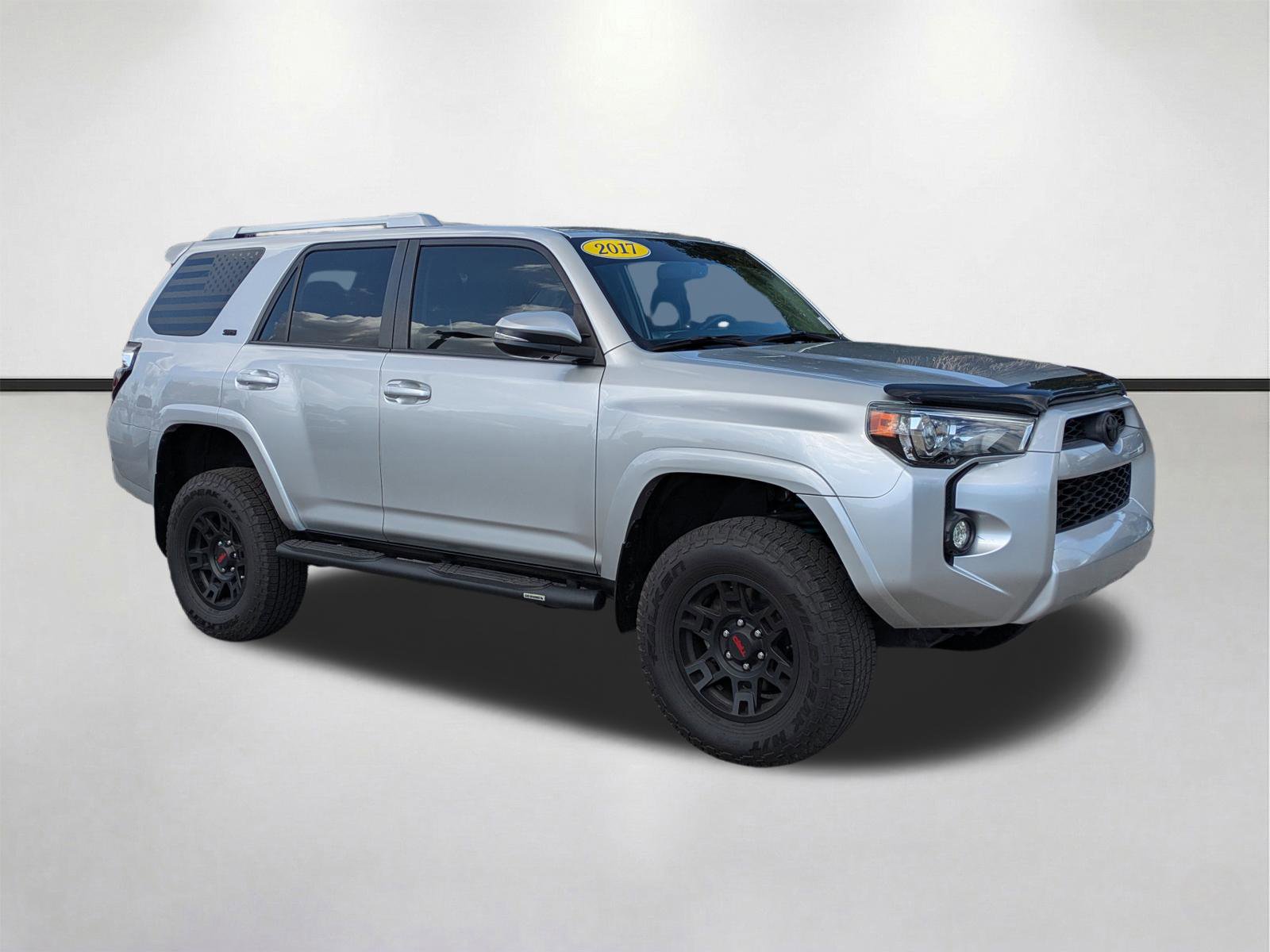 Used 2017 Toyota 4Runner SR5 Premium AWD/4WD image 1