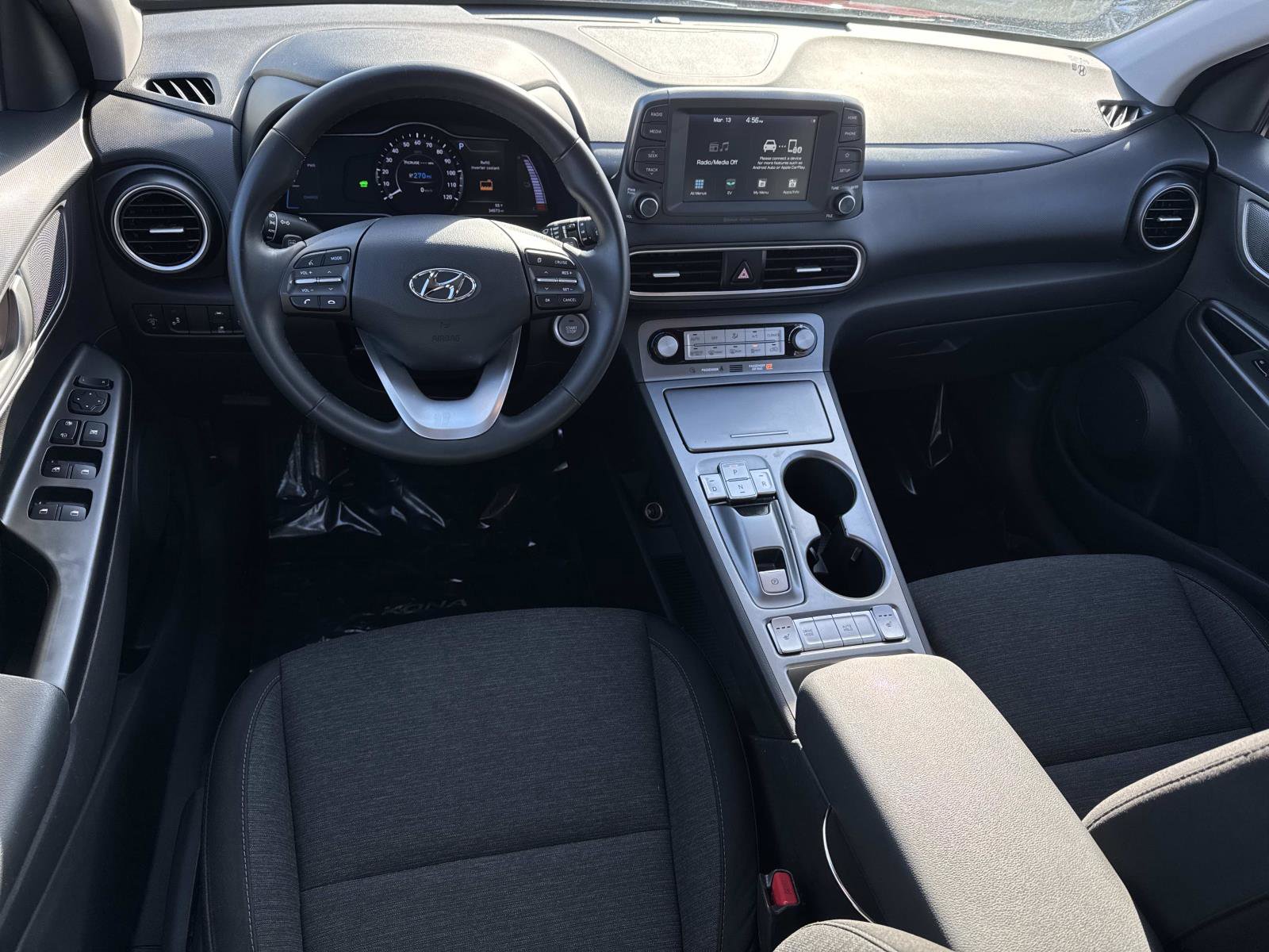 Used 2021 Hyundai Kona SEL image 2