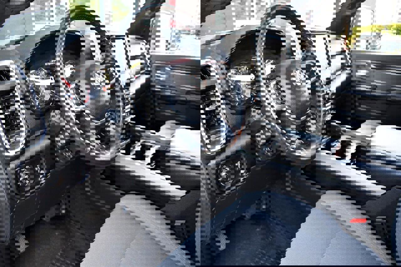 Used 2023 RAM 2500 Big Horn w/ Level 1 Equipment Group image 8