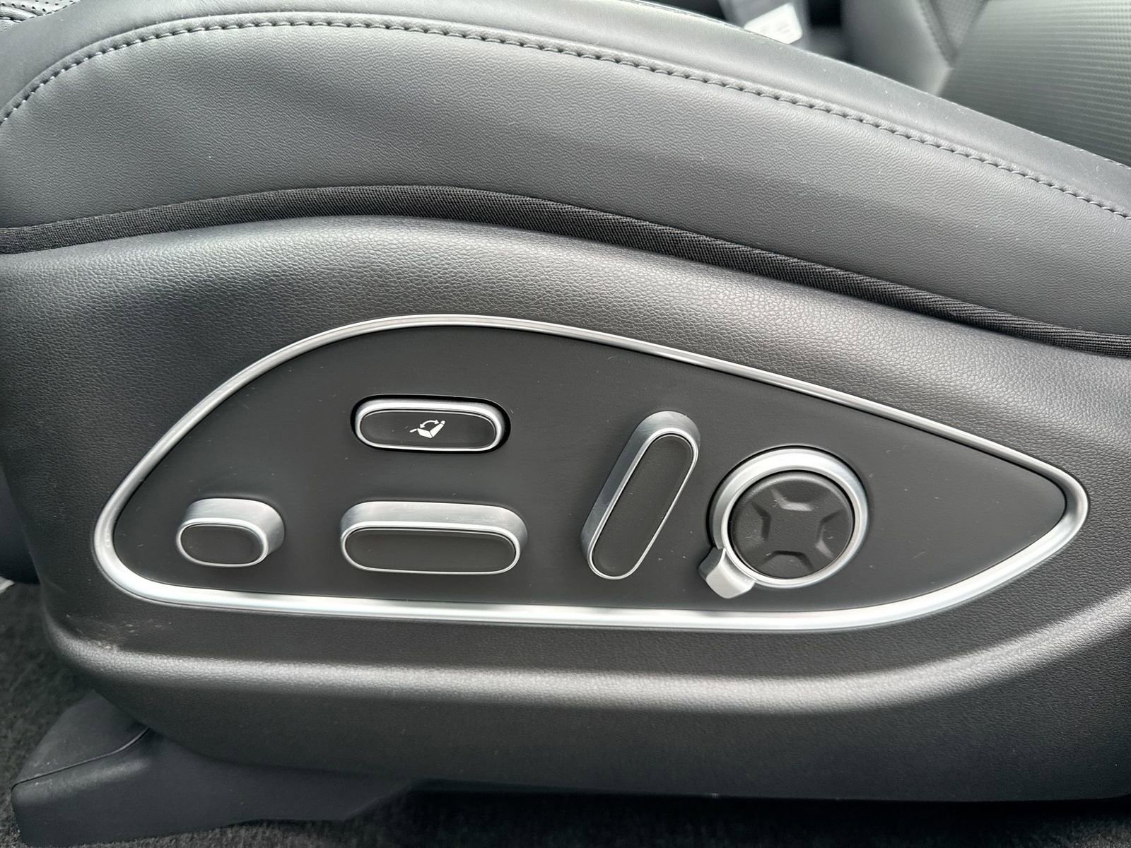 New 2026 Hyundai Palisade Calligraphy image 13