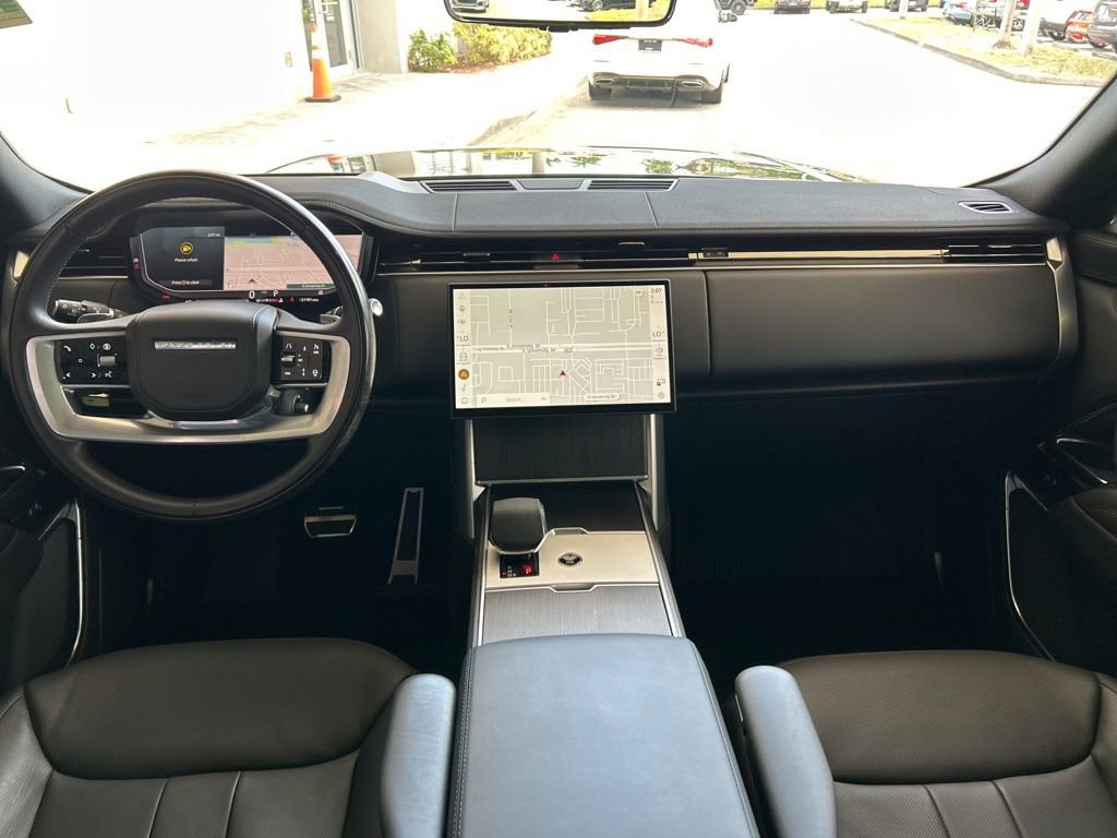 Used 2024 Land Rover Range Rover SE image 33