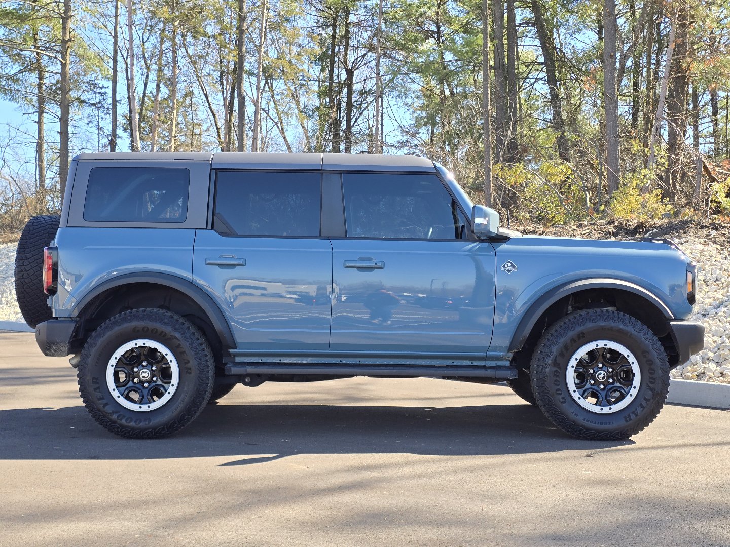 Used 2023 Ford Bronco Outer Banks w/ Sasquatch Package image 7