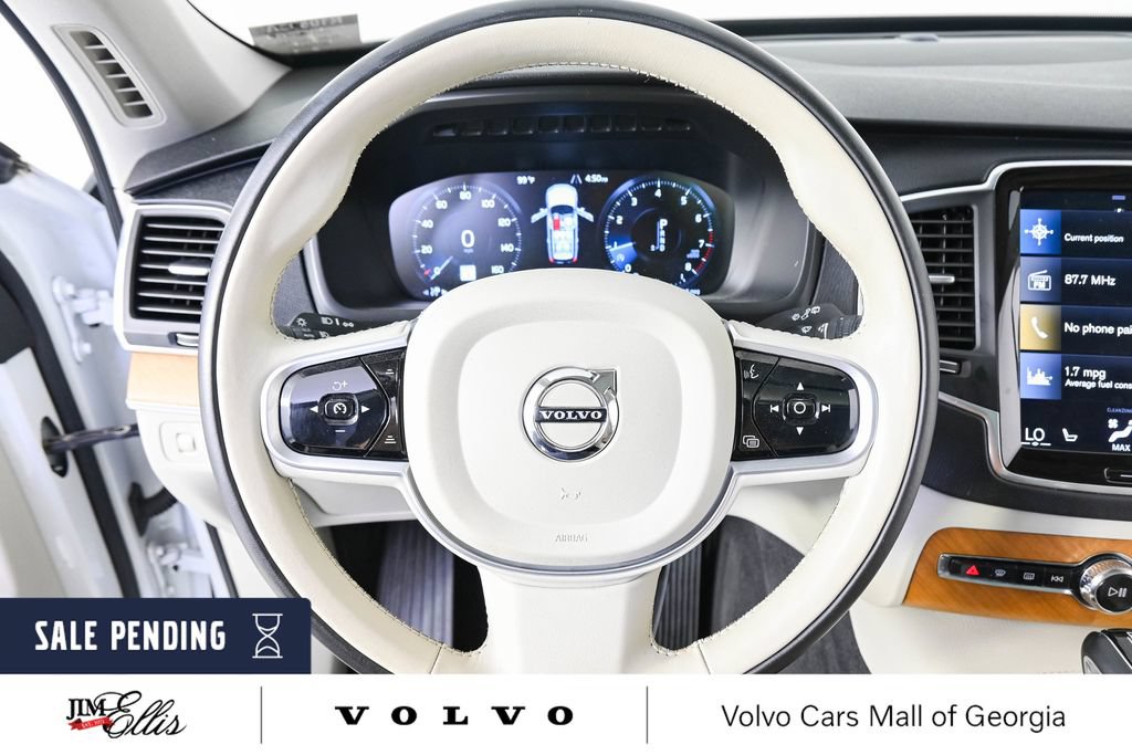 Certified 2021 Volvo XC90 T6 Momentum w/ Climate Package AWD/4WD image 10