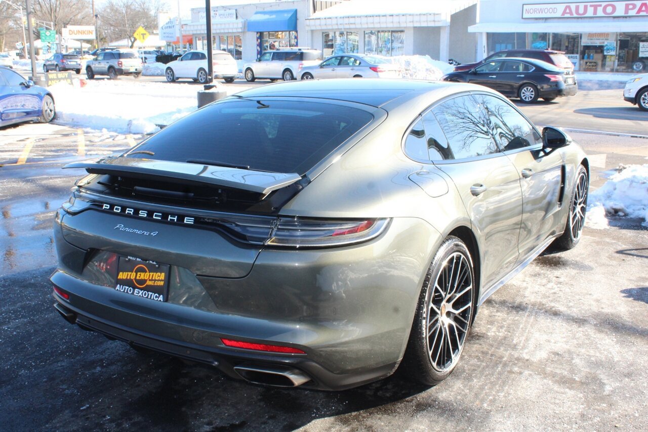 Used 2022 Porsche Panamera 4 image 3