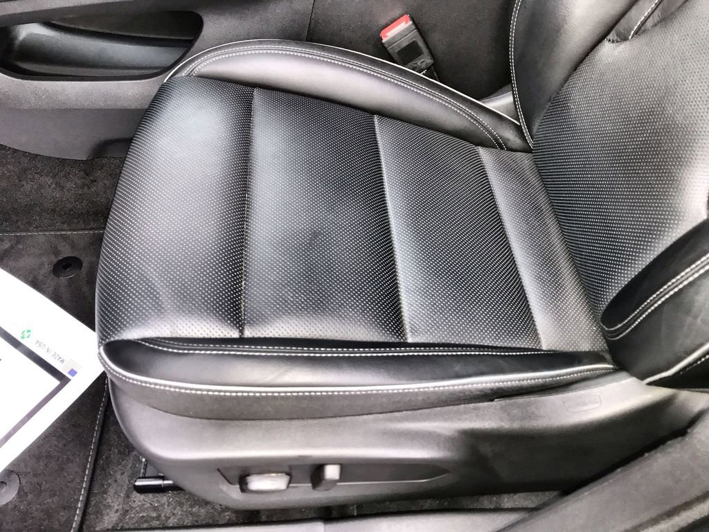 Used 2023 Buick Envision Essence image 12