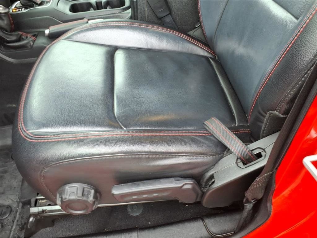 Used 2020 Jeep Wrangler Unlimited Rubicon w/ Dual Top Group image 23