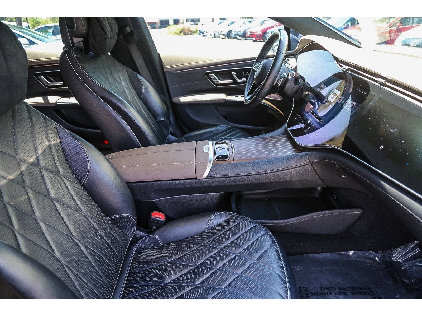 Used 2022 Mercedes-Benz EQS 580 4MATIC Sedan image 15
