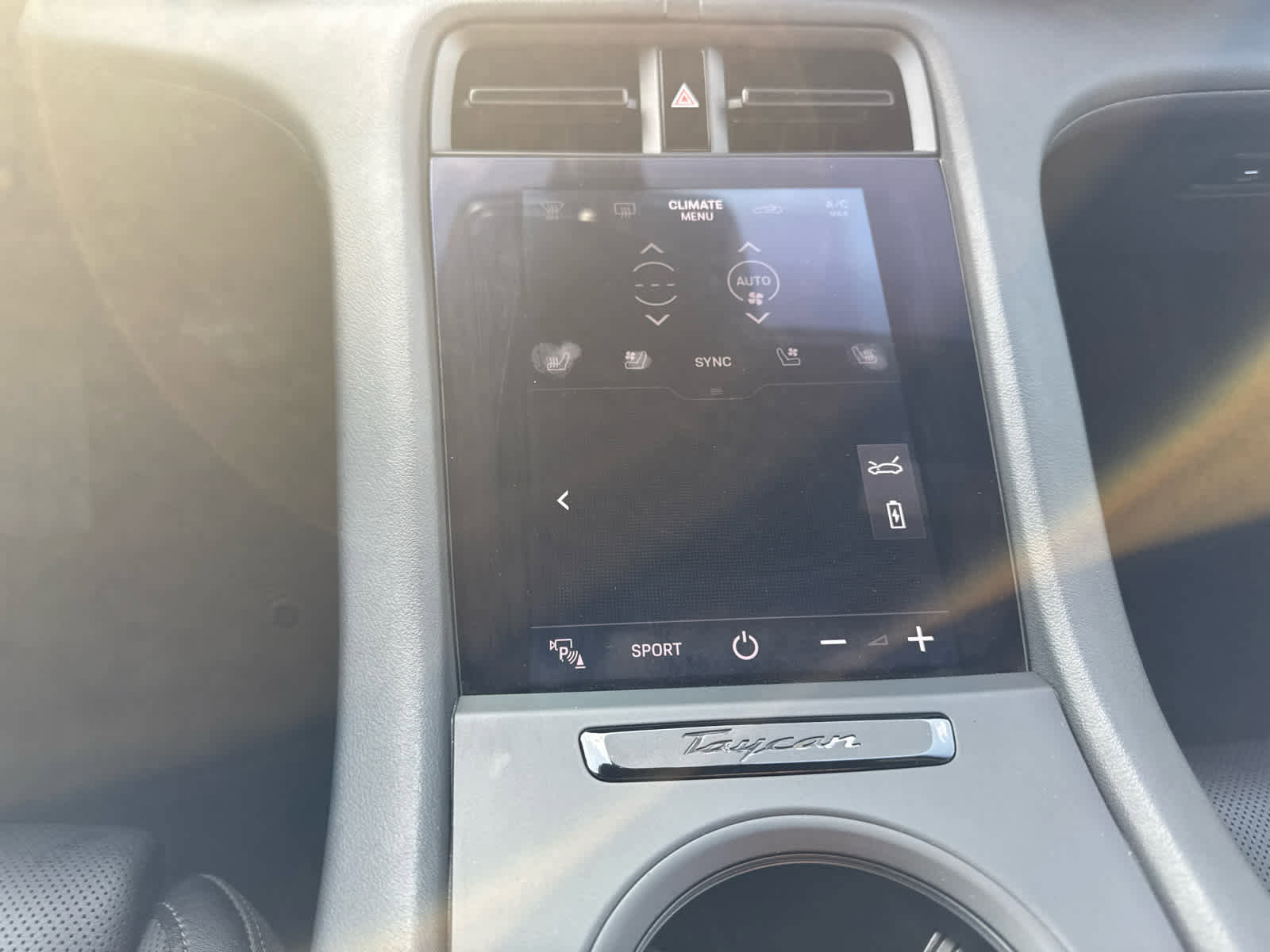 Used 2022 Porsche Taycan 4 Cross Turismo image 29