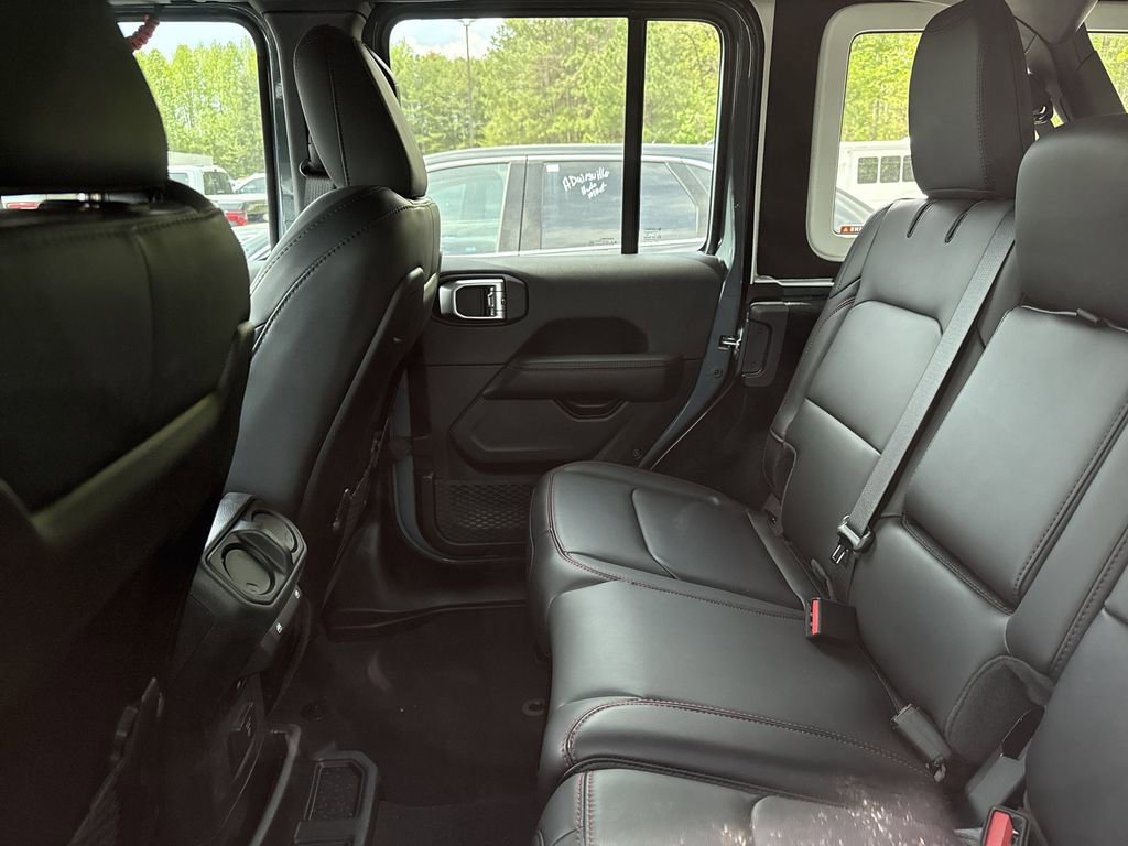 Used 2024 Jeep Wrangler Unlimited Rubicon image 13