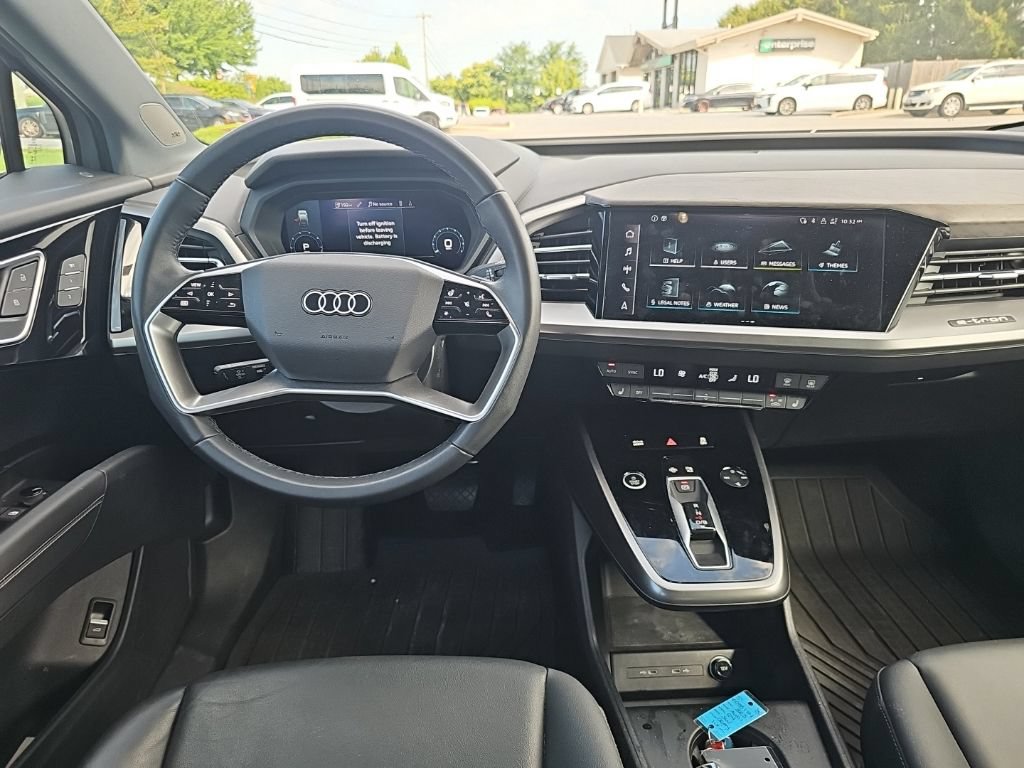 Used 2023 Audi Q4 e-tron Prestige AWD/4WD image 2