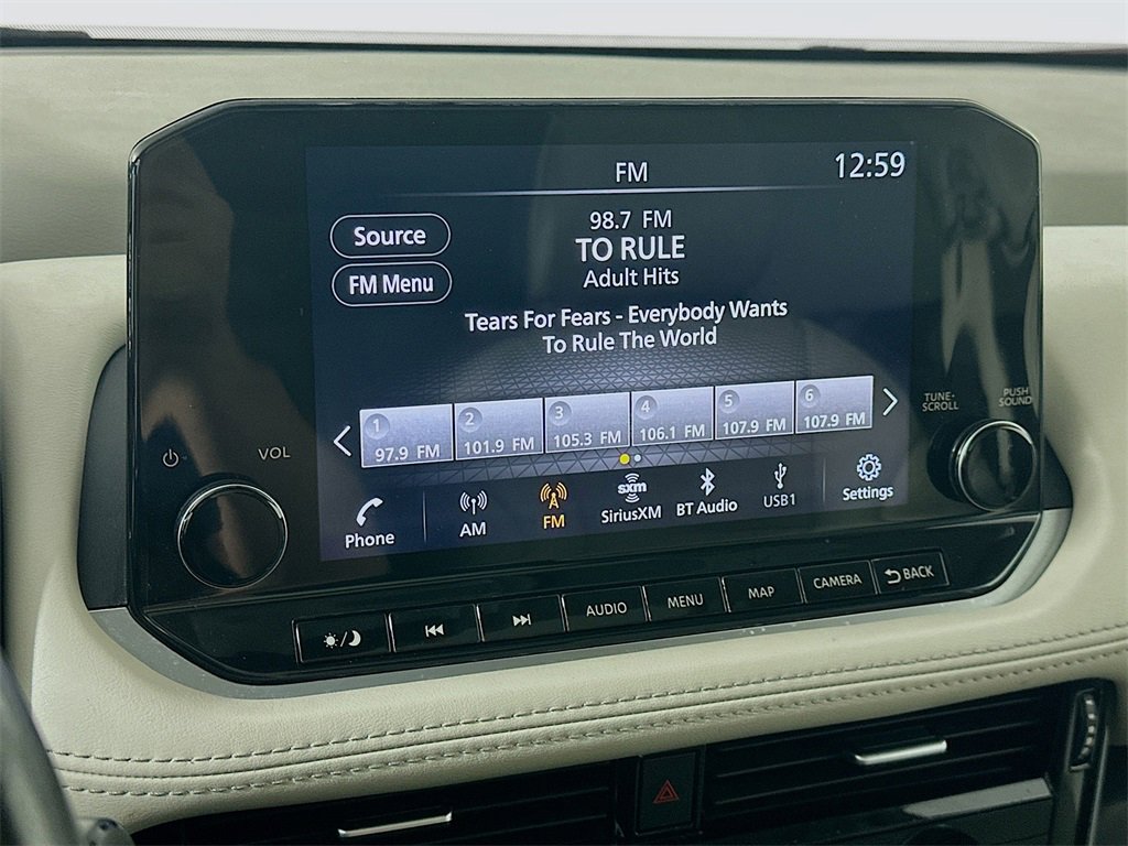 Used 2023 Nissan Rogue SL w/ SL Premium Package image 17