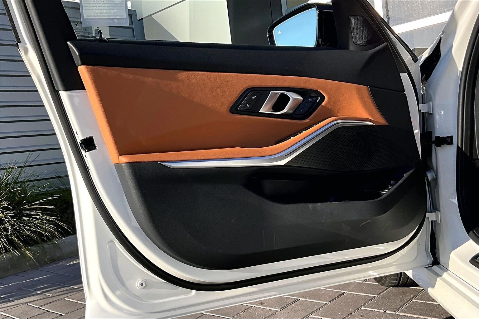 Used 2025 BMW 330i xDrive Sedan image 23