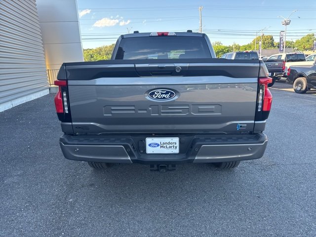 New 2025 Ford F150 Lightning XLT image 4