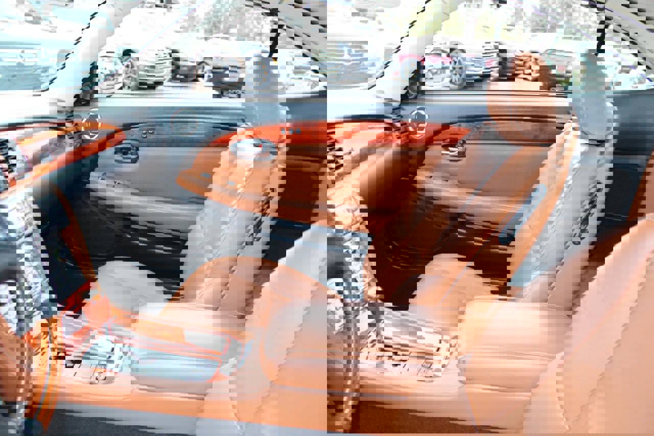 Used 2003 Lexus SC 430 Base 2dr Convertible image 12