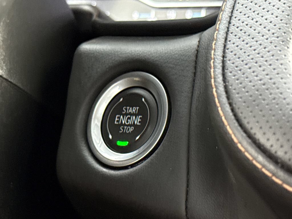 Used 2024 GMC Yukon AT4 w/ Max Trailering Package AWD/4WD image 28