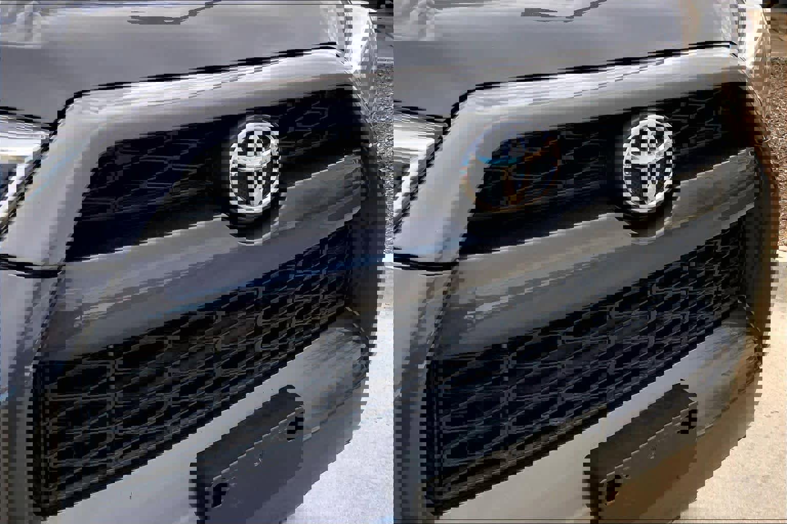 Used 2019 Toyota 4Runner SR5 image 28