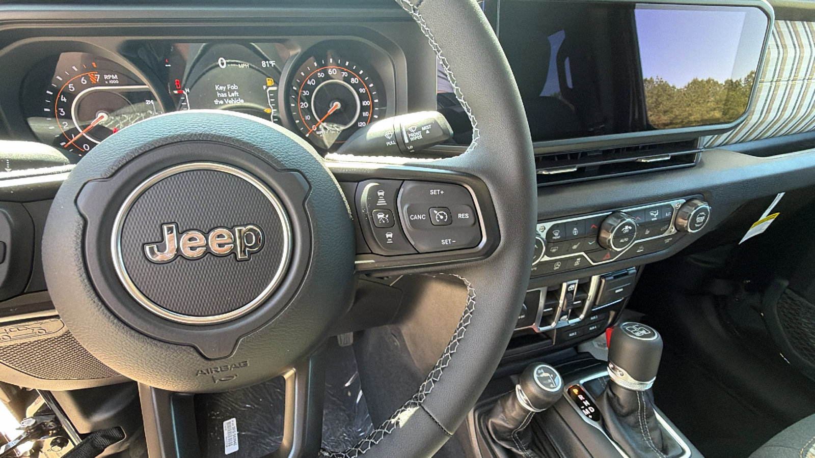New 2026 Jeep Gladiator Overland AWD/4WD image 24