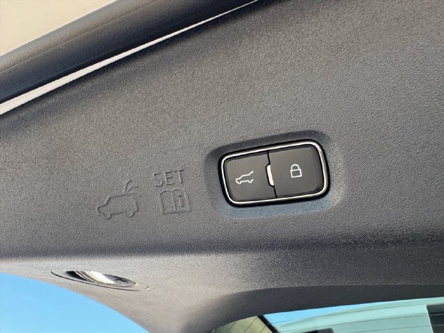Used 2026 Ford Expedition King Ranch AWD/4WD image 12