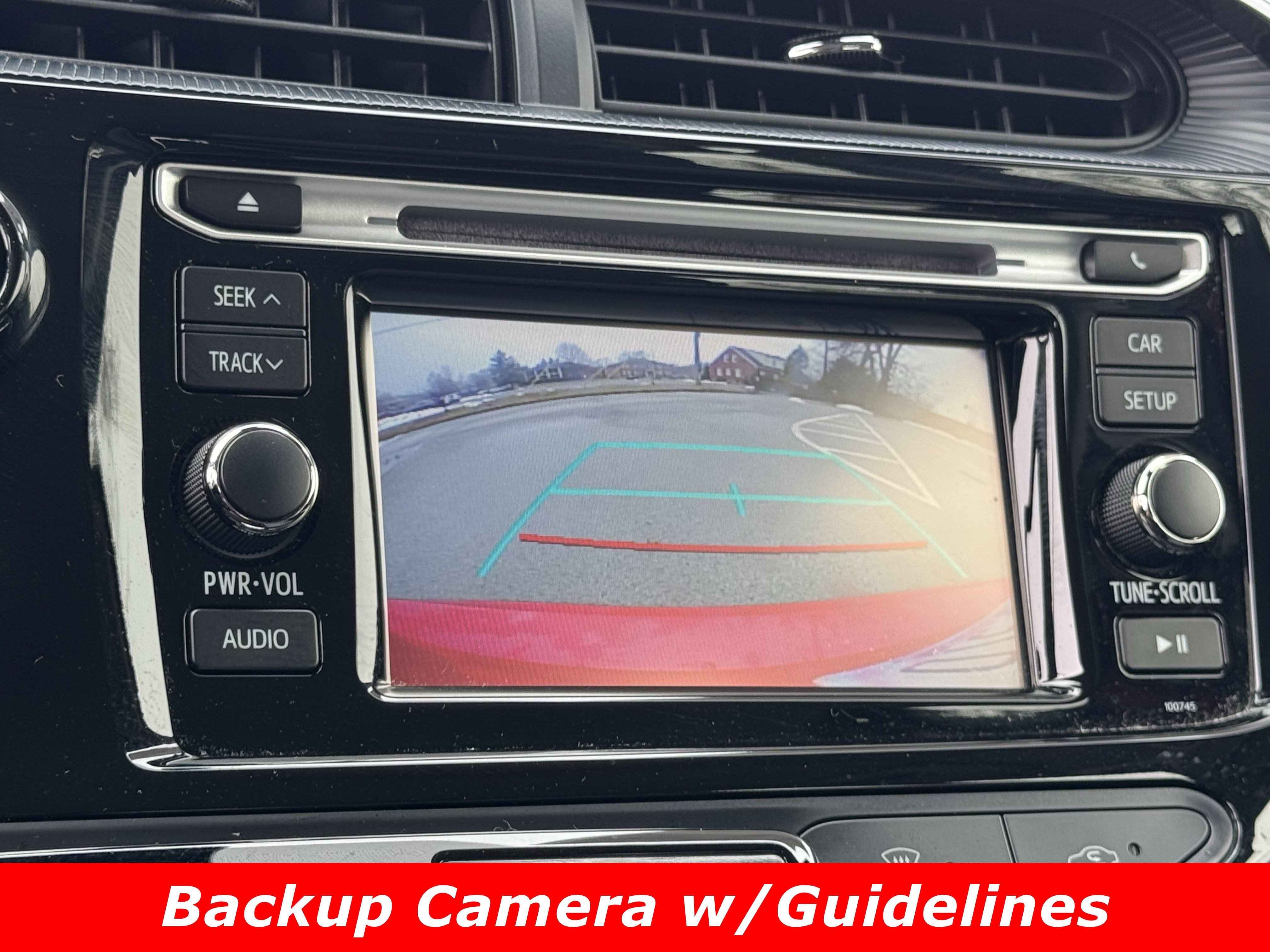 Used 2019 Toyota Prius C image 9