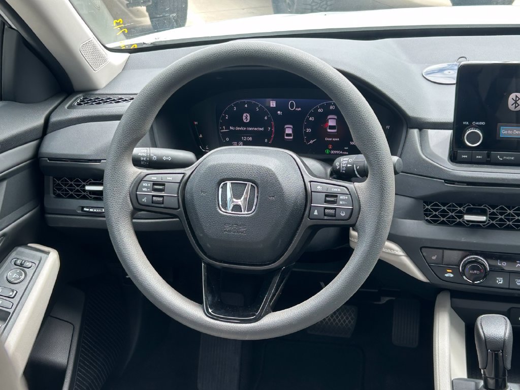 Used 2025 Honda Accord SE image 34