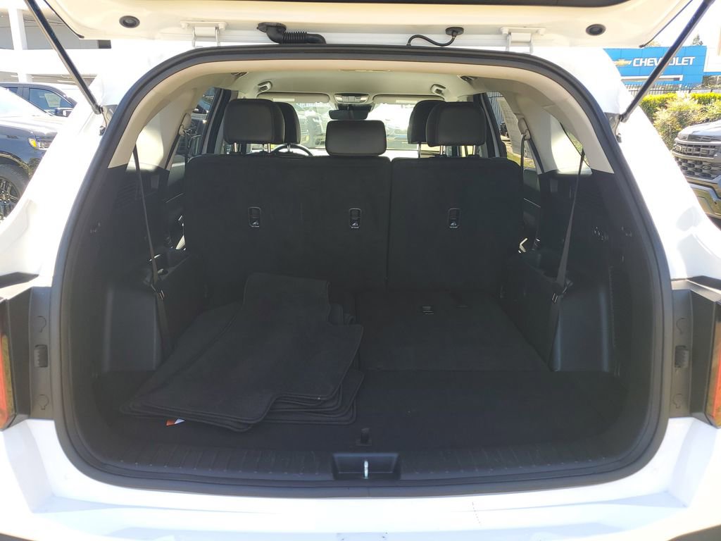 Used 2024 Kia Sorento S AWD/4WD image 10