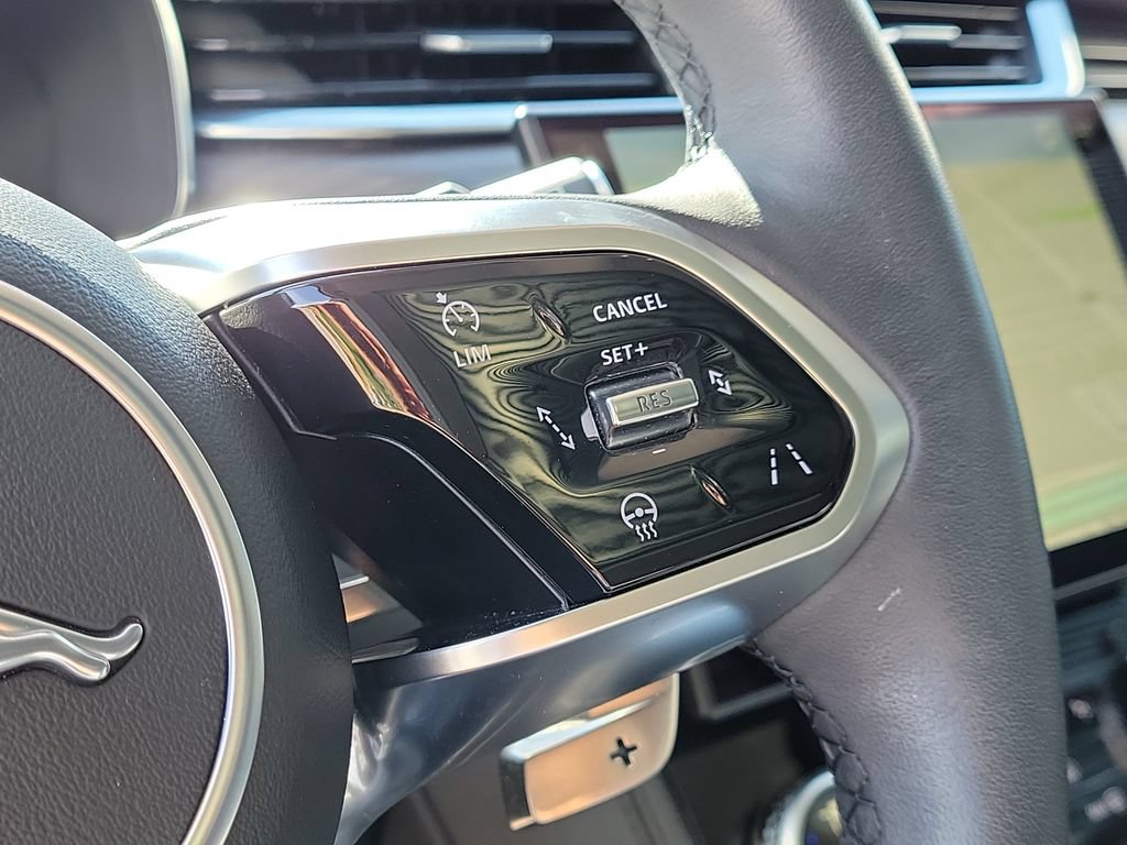 Used 2023 Jaguar F-PACE S AWD/4WD image 37