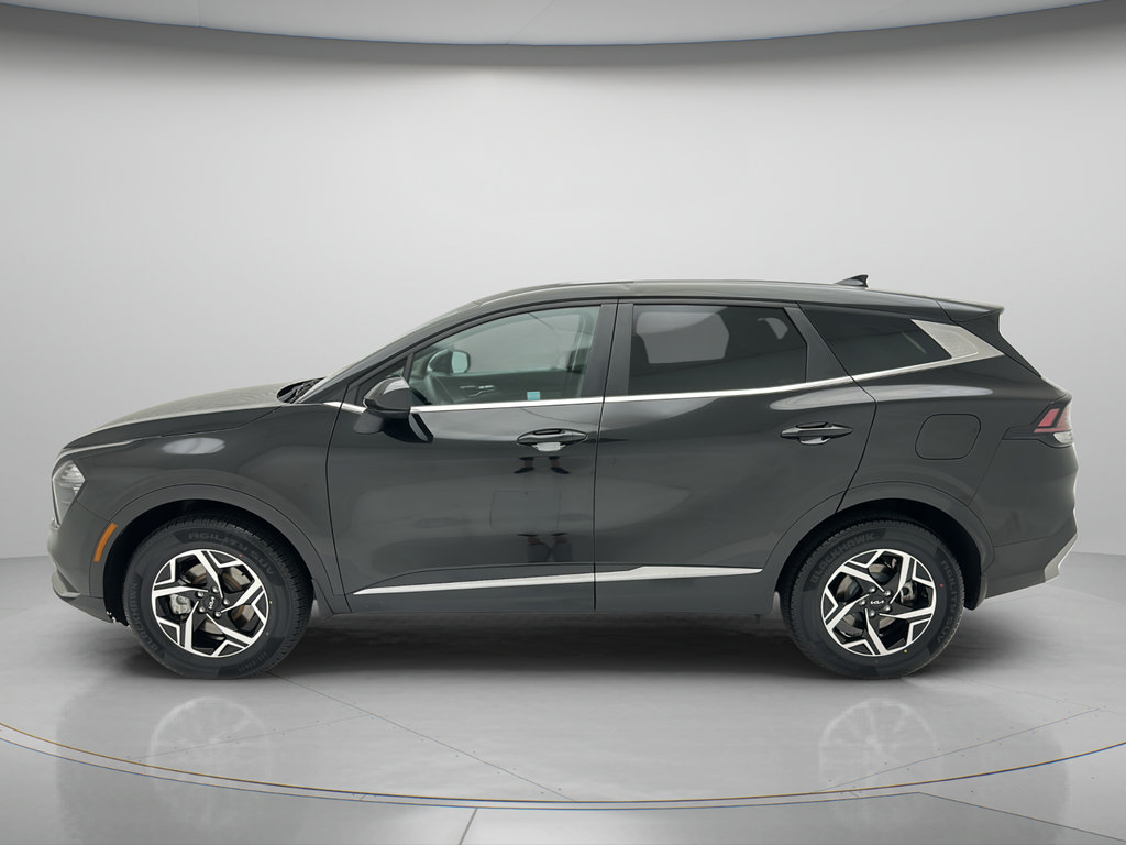 Used 2023 Kia Sportage LX AWD/4WD image 8