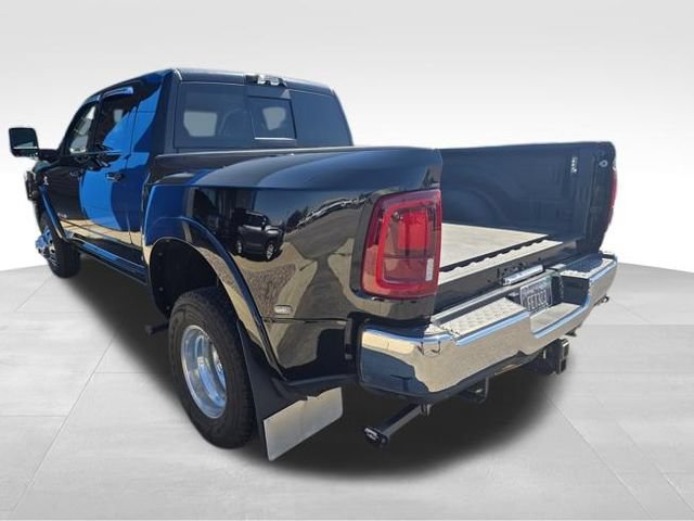 Used 2026 RAM 3500 Longhorn AWD/4WD image 6