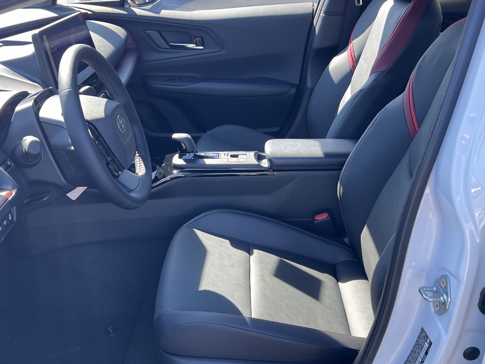 New 2026 Toyota Prius Plug-In Hybrid image 7