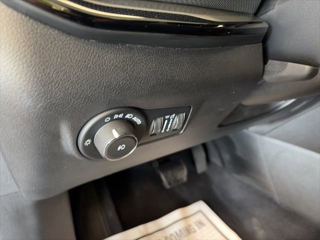 Used 2023 Jeep Compass Trailhawk w/ Trailhawk Elite Group image 15
