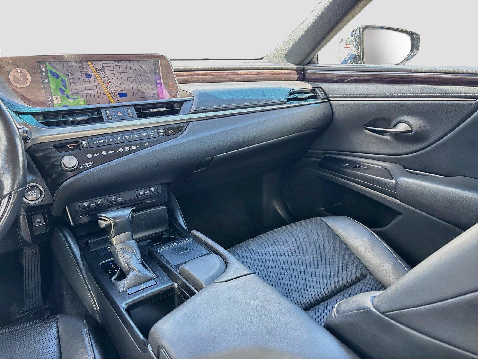 Used 2021 Lexus ES 250 w/ Premium Package AWD/4WD image 24
