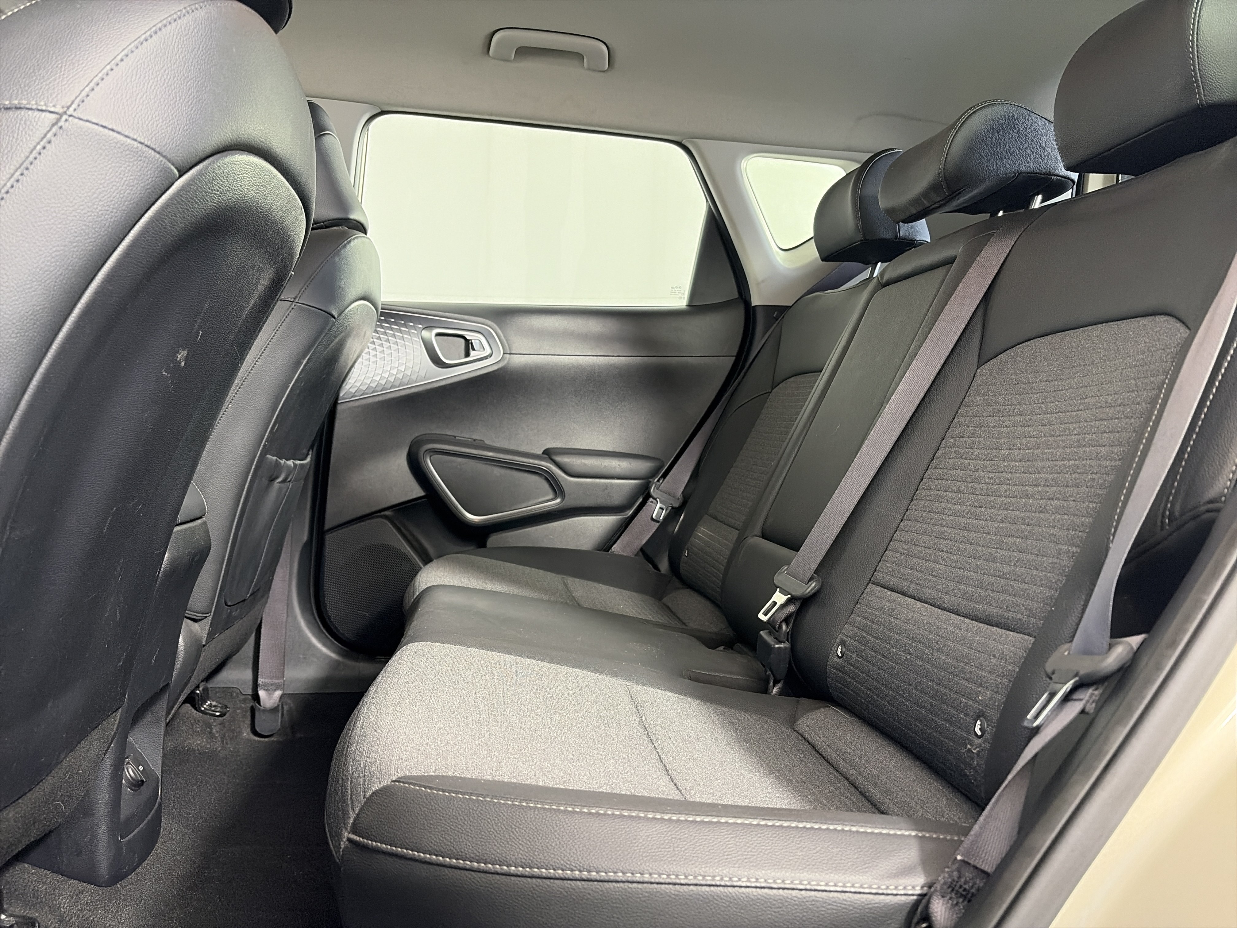 Used 2020 Kia Soul EX FWD image 8