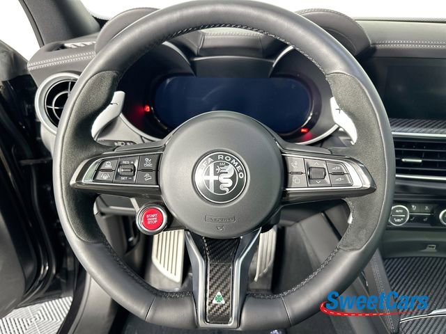 Used 2024 Alfa Romeo Stelvio Quadrifoglio w/ Active Assist Plus Package image 17