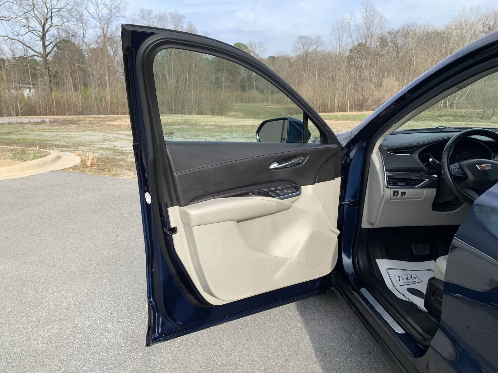 Used 2019 Cadillac XT4 Luxury image 22