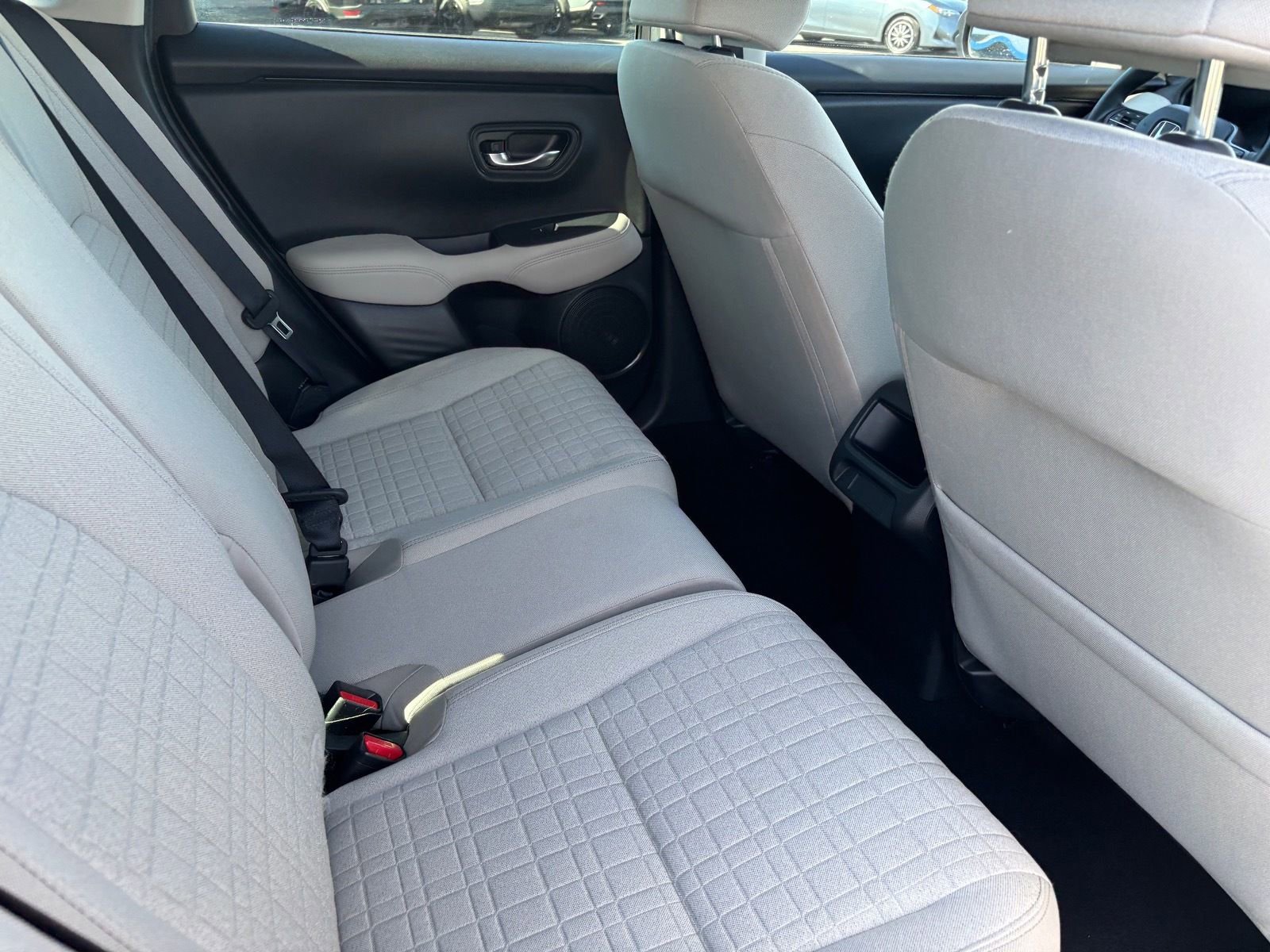 Used 2023 Honda HR-V LX image 16