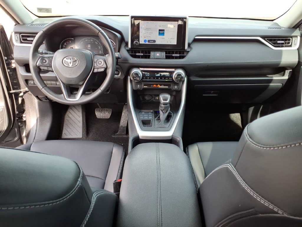 Certified 2025 Toyota RAV4 XLE Premium AWD/4WD image 6