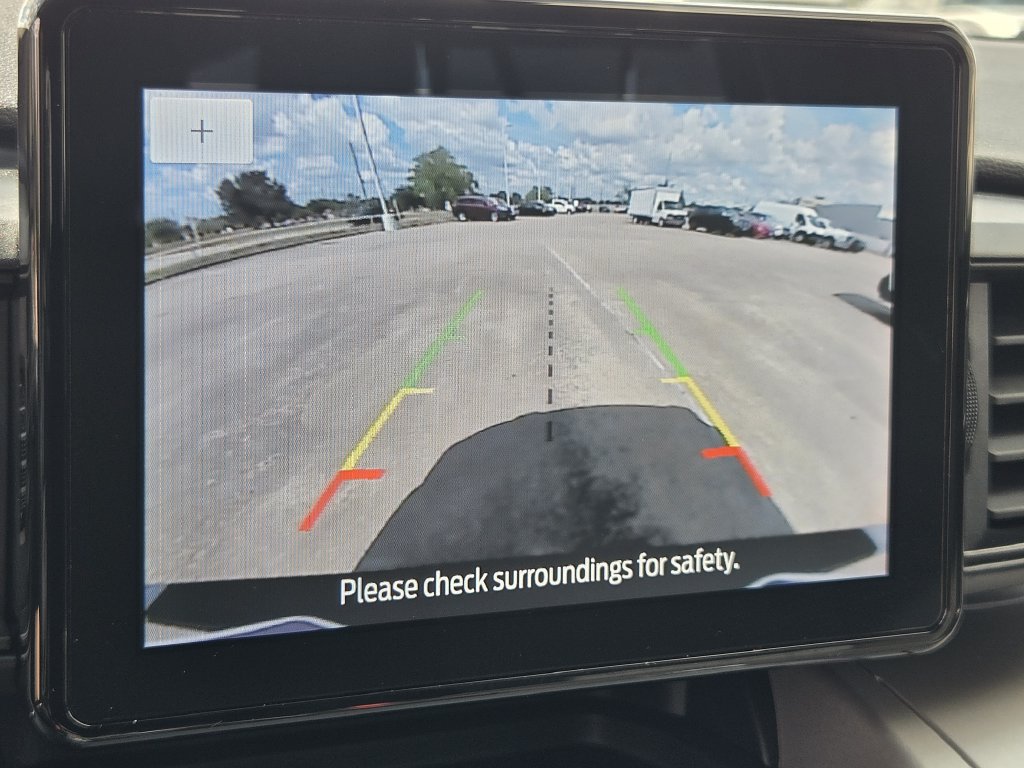 Used 2023 Ford Explorer XLT RWD image 18