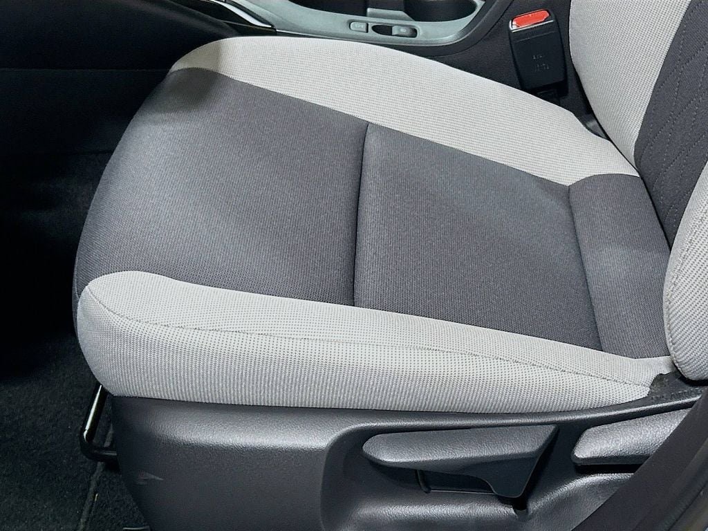 New 2026 Toyota Corolla LE FWD image 19